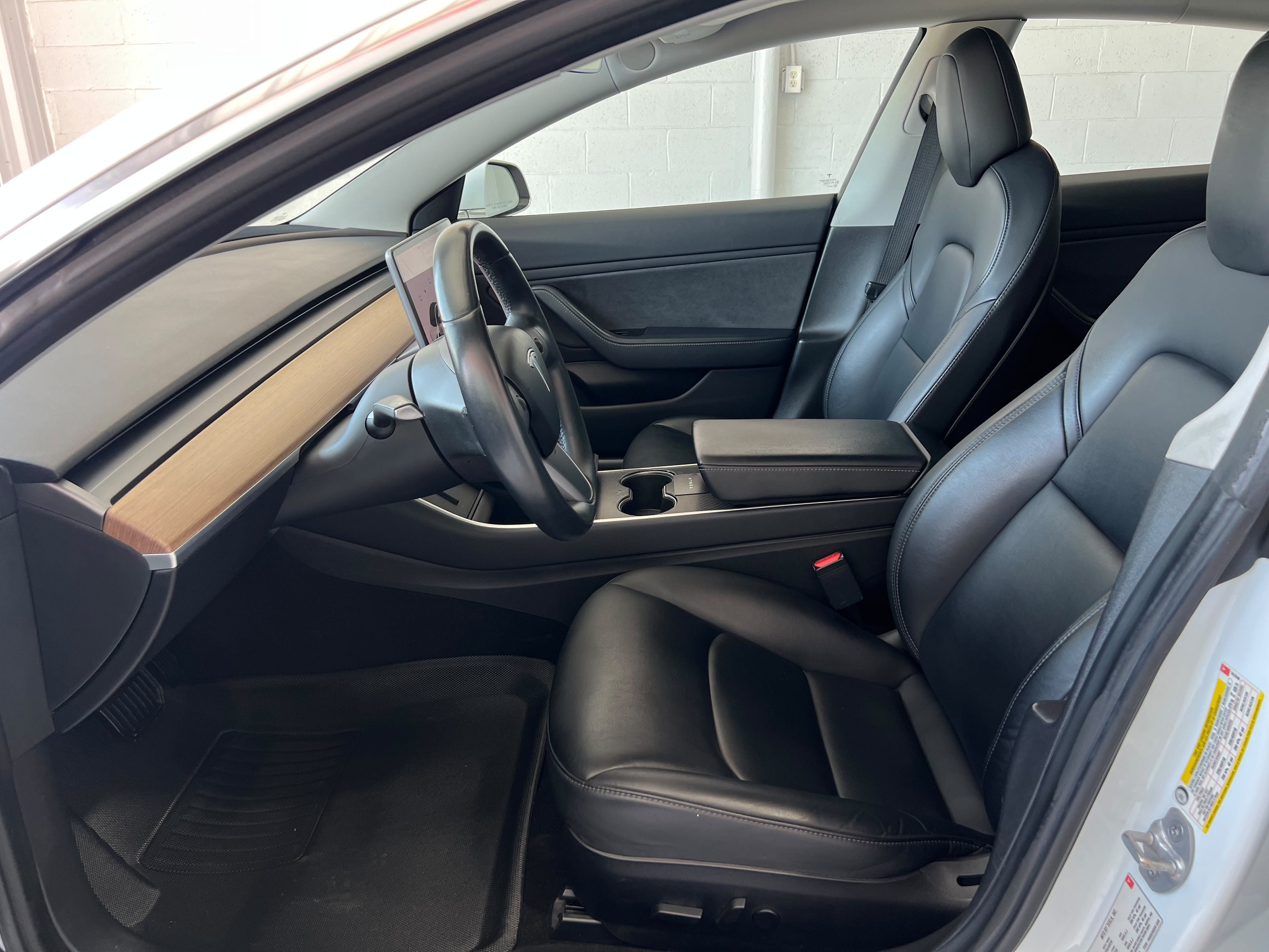 Used 2018 Tesla Model 3 Long Range AWD/4WD image 9