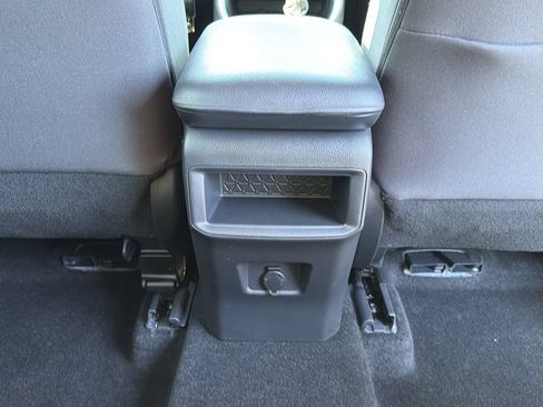 Used 2020 Toyota RAV4 LE w/ All Weather Liner Package AWD/4WD image 20