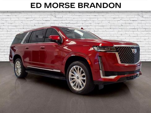 Used 2024 Cadillac Escalade ESV Premium Luxury RWD image 6