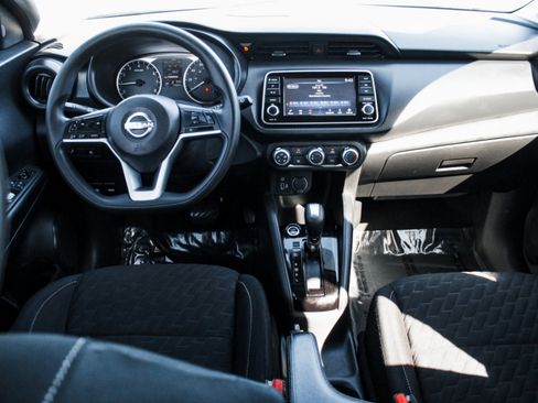 Used 2022 Nissan Kicks S FWD image 22