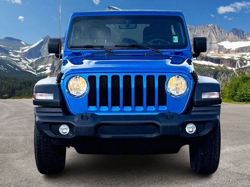 Used 2022 Jeep Wrangler Unlimited Sport w/ Uconnect 4C Nav & Sound Group image 3