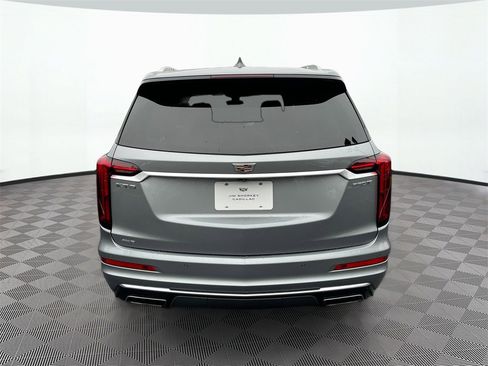 Certified 2024 Cadillac XT6 Luxury w/ LPO, Floor Liner Package image 5