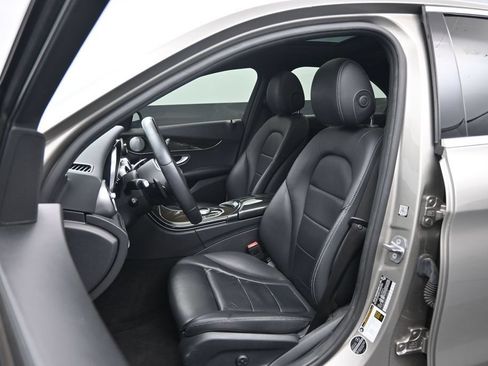 Used 2019 Mercedes-Benz C 300 4MATIC Sedan w/ Premium Package image 21