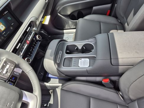 New 2026 Hyundai Palisade SEL w/ Tow & Go Package FWD image 25
