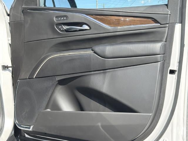 Certified 2023 Cadillac Escalade Premium Luxury Platinum AWD/4WD image 14