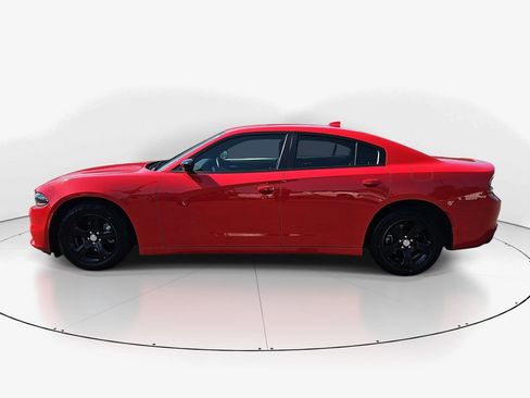 Used 2023 Dodge Charger SXT RWD image 10
