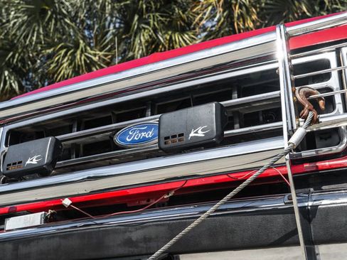 Used 1989 Ford Bronco image 3