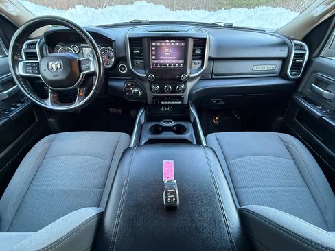 Used 2019 RAM 2500 Big Horn image 24