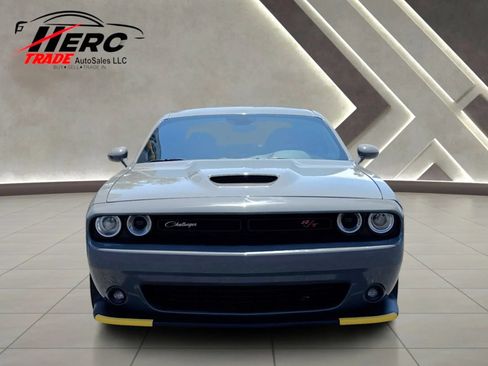 Used 2023 Dodge Challenger R/T w/ Blacktop Package RWD image 9