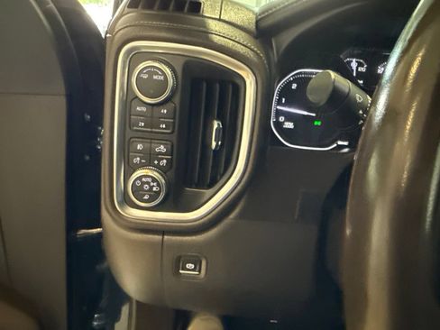 Used 2020 GMC Sierra 2500 SLT w/ Gooseneck/5TH Wheel Package AWD/4WD image 32