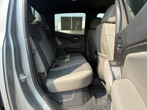 Used 2024 Chevrolet Colorado ZR2 w/ ZR2 Bison Edition AWD/4WD image 28