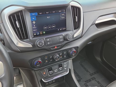 Used 2021 GMC Terrain SLT AWD/4WD image 28