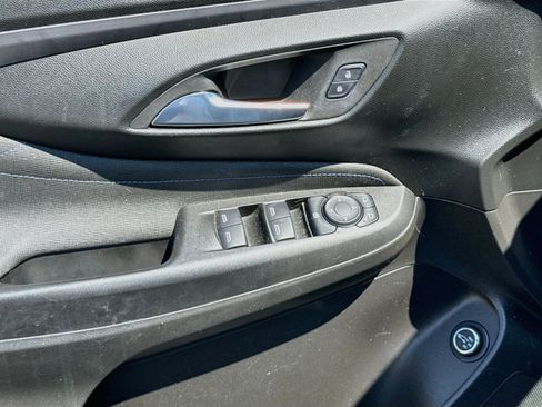 Used 2024 Buick Envista Sport Touring w/ Convenience I Package FWD image 18