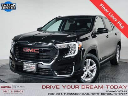 Used 2024 GMC Terrain SLE w/ LPO, Floor Liner Package