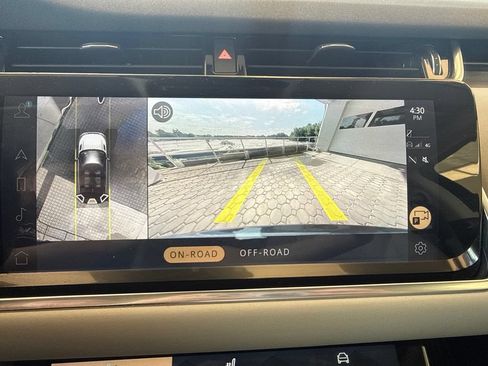 Used 2021 Land Rover Range Rover Evoque SE AWD/4WD image 23