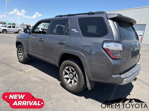 Used 2019 Toyota 4Runner TRD Off-Road Premium AWD/4WD image 14