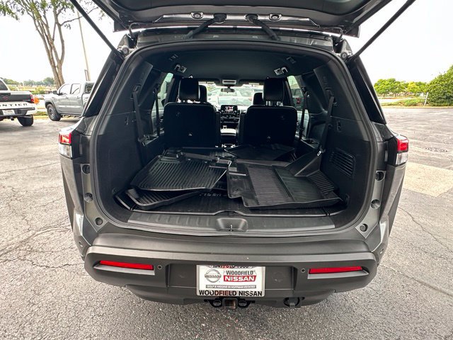 Certified 2024 Nissan Pathfinder Rock Creek AWD/4WD image 15