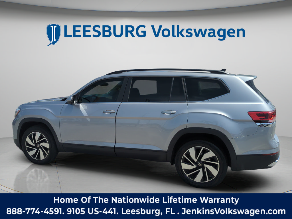 Used 2024 Volkswagen Atlas SE FWD image 10