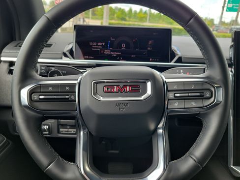 Used 2026 GMC Sierra EV Elevation AWD/4WD image 18
