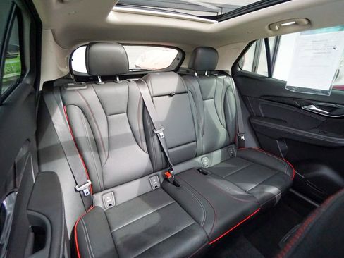 Used 2022 Buick Envision Essence w/ Sport Touring Package image 33