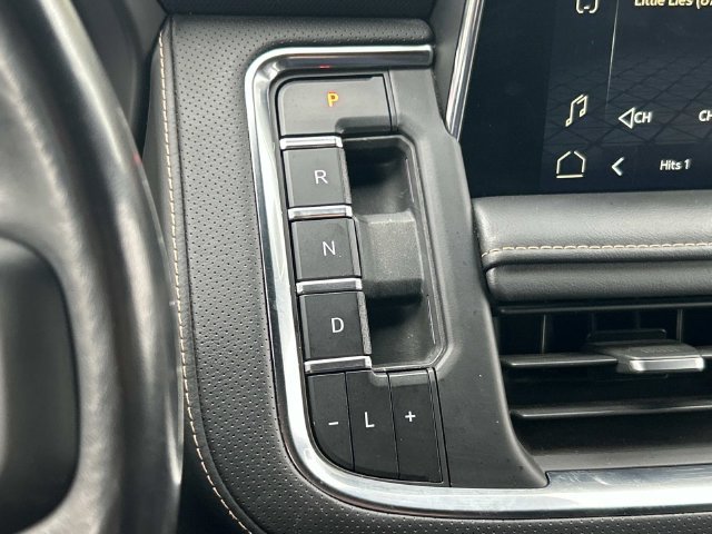 Used 2022 GMC Yukon XL AT4 w/ Technology Package AWD/4WD image 42