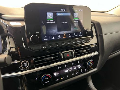 Used 2023 Nissan Pathfinder SL image 20