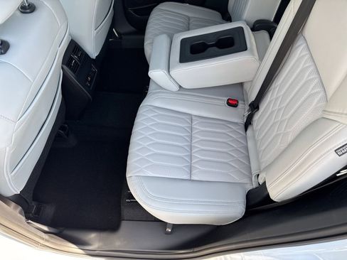 New 2026 Mitsubishi Outlander SEL FWD image 25