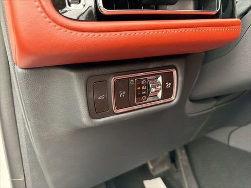 New 2026 Lincoln Aviator Reserve AWD/4WD image 23