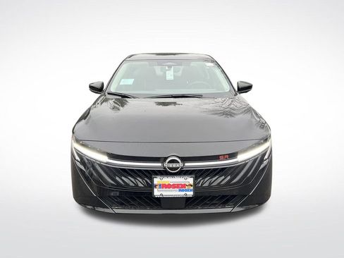 New 2026 Nissan Sentra SR w/ SR Premium Package FWD image 8