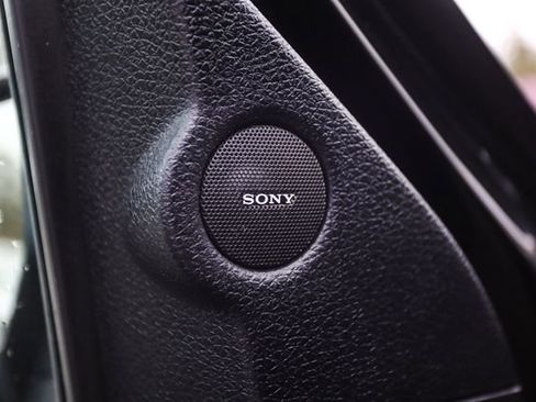 Used 2016 Ford Expedition Limited w/ Equipment Group 301A image 28