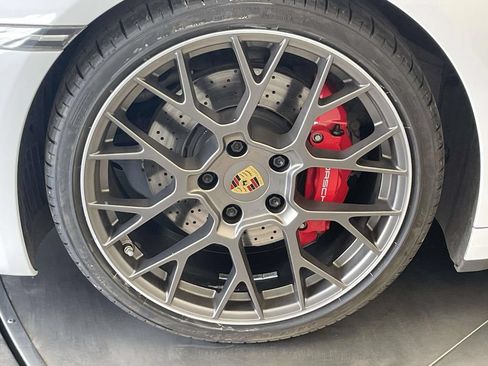 Used 2020 Porsche 911 GT3 RS image 11