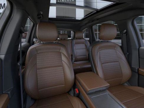 New 2026 Lincoln Nautilus Reserve image 10