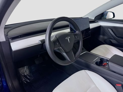 Used 2021 Tesla Model 3 Standard Range Plus image 22