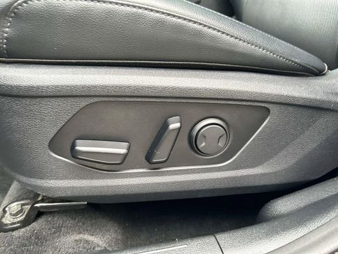 Used 2023 Kia Sportage SX image 17