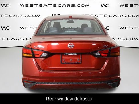 Used 2021 Nissan Altima 2.5 SV FWD image 4