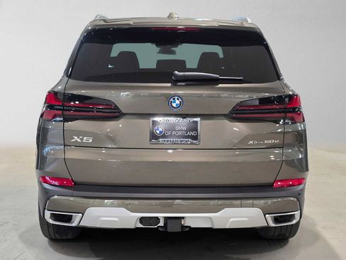 Used 2026 BMW X5 xDrive50e AWD/4WD image 5