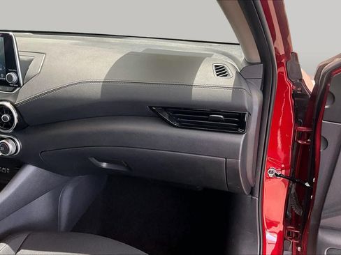 Certified 2024 Nissan Sentra SV FWD image 18