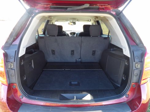 Used 2017 Chevrolet Equinox LT w/ Convenience Package image 10