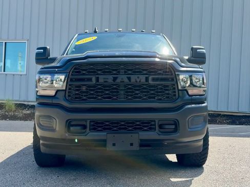 Used 2024 RAM 3500 Tradesman w/ Snow Chief Group AWD/4WD image 3