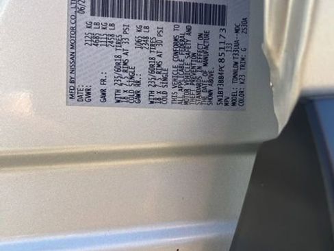 Used 2023 Nissan Rogue SV image 11