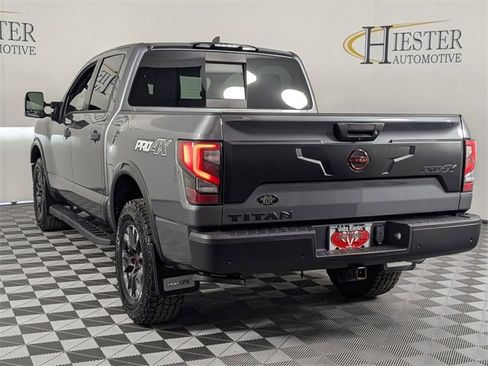Used 2023 Nissan Titan PRO-4X w/ Pro-4x Convenience Package image 5