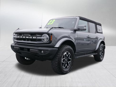 Used 2023 Ford Bronco Outer Banks image 7