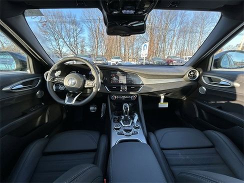 New 2026 Alfa Romeo Giulia AWD image 12