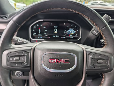 Used 2025 GMC Sierra 2500 AT4 w/ AT4 Premium Plus Package AWD/4WD image 14