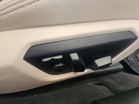 Used 2015 BMW 335i xDrive Sedan AWD/4WD image 21