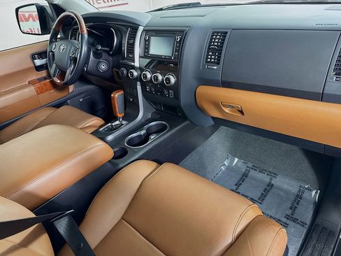 Certified 2019 Toyota Sequoia Platinum w/ Carpet Mat Package (TMS) image 39