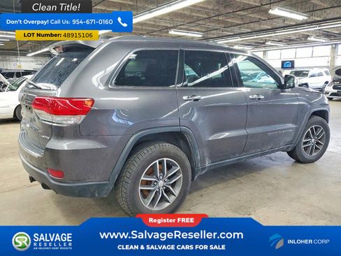 Used 2017 Jeep Grand Cherokee Limited w/ Luxury Group II image 4