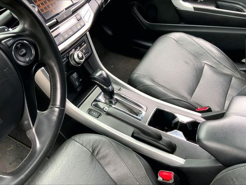 Used 2015 Honda Accord EX-L image 16