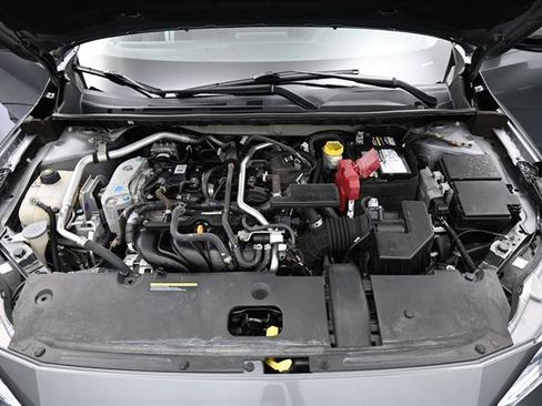 Used 2022 Nissan Sentra SR w/ Electronics Package FWD image 21