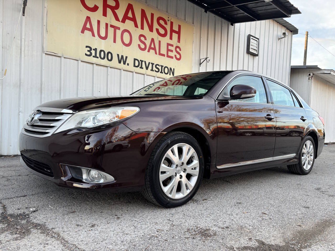 Used 2012 Toyota Avalon FWD image 6